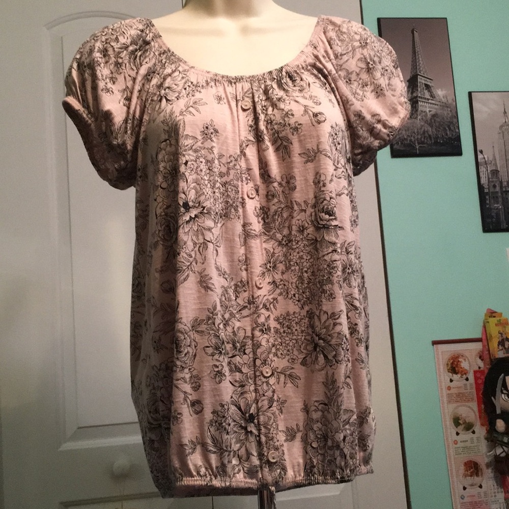 Black and Tan top